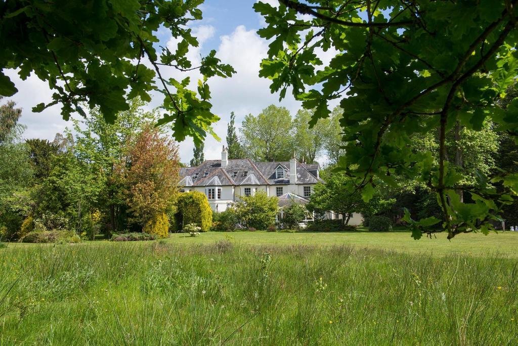 Woodlands Lodge Hotel Bartley Exterior photo